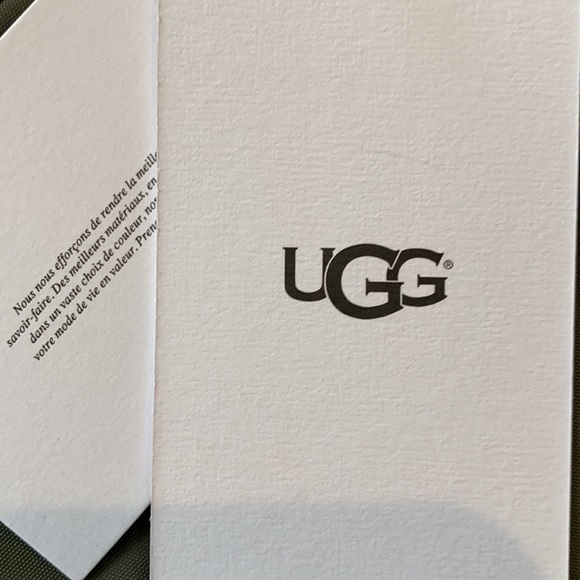 NEW Ugg Men’s Nylon Trucker Jacket - Picture 3 of 12